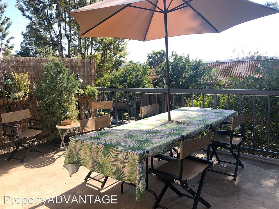 2nd image of 2376 Caringa Way Unit E