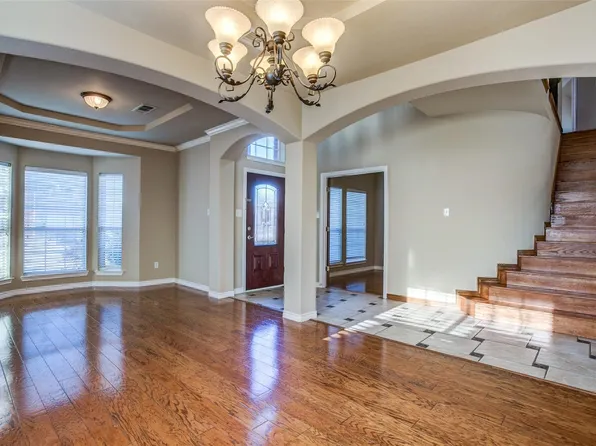 8406 Royal Montreal Dr, Rowlett, TX 75089