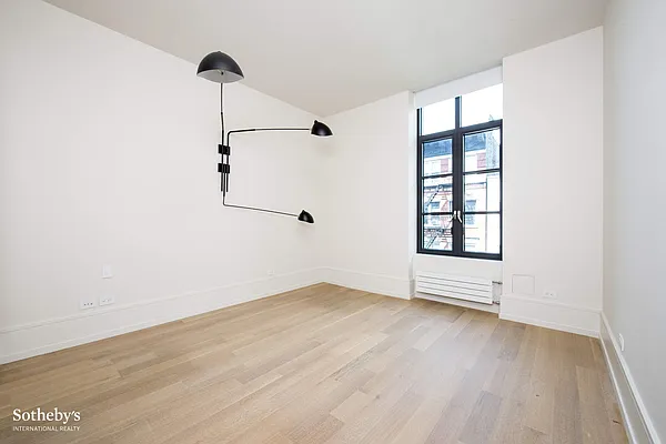 Rented by Sotheby's International Realty | media 9