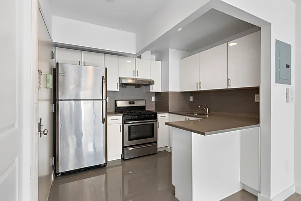 Rented by Compass | media 12