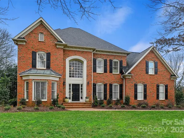 6720 Seton House Ln, Charlotte, NC 28277