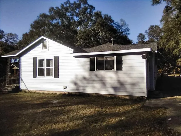 45 Willie Crook Ave, Satsuma, AL 36572