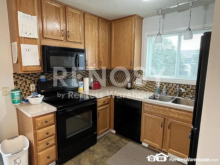 15507 Foghorn Ln — Photo 9
