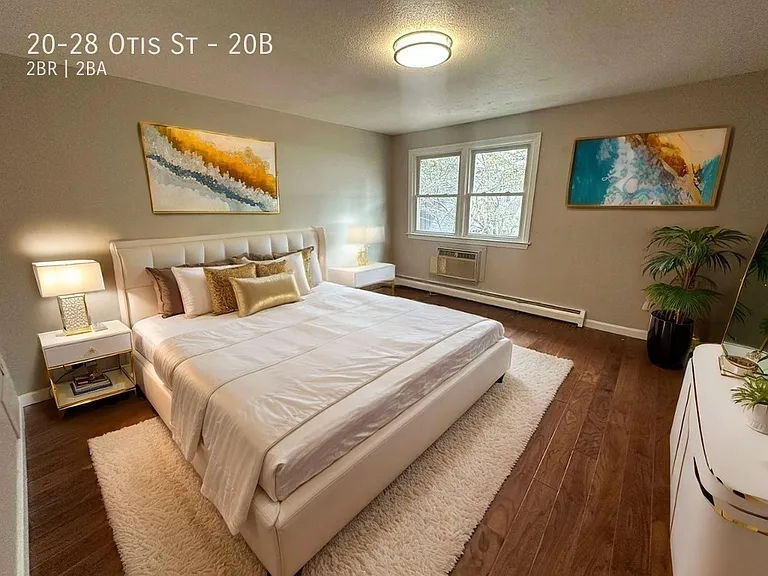 20-28 Otis St #20B — Photo 12