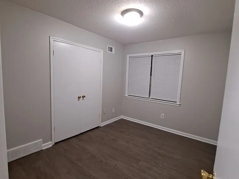 6273 Tulane Rd — Photo 8