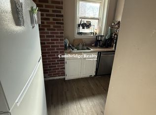 71 S Huntington Ave #3T, Jamaica Plain, MA 02130