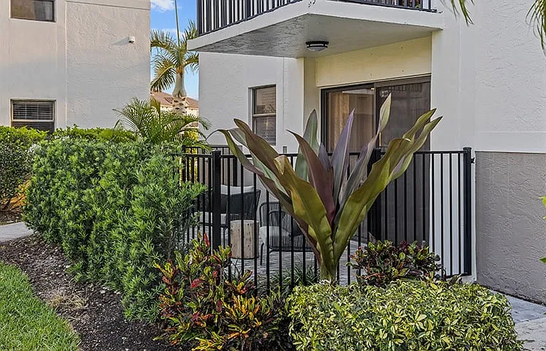 The Avant at Pembroke Pines Apartments — Photo 41