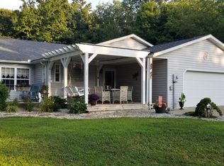274 Fenton Ln, Williamstown, WV 26187