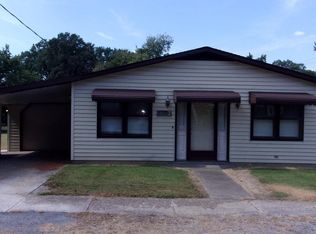 1007 S Washington St, Harrisburg, IL 62946