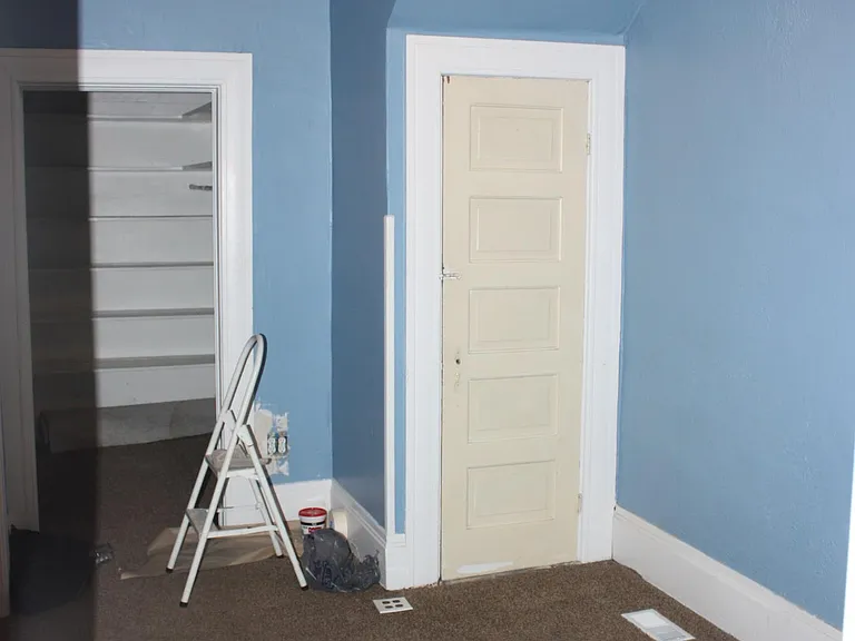 938 S 800 E — Photo 13
