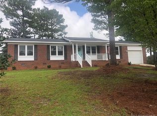 1504 Diamond Rd, Fayetteville, NC 28311