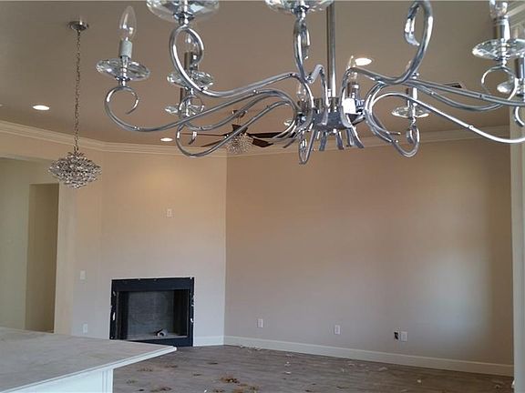 3rd image of 15521 Park Lake Ln