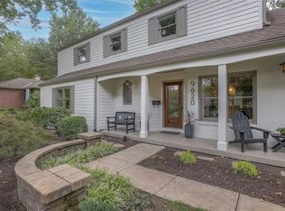 9620 Manor Rd, Leawood, KS 66206