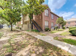 2121 El Paseo St APT 1506, Houston, TX 77054