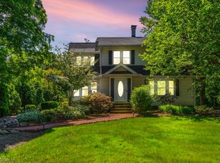 6800 Wilson Mills Rd, Gates Mills, OH 44040