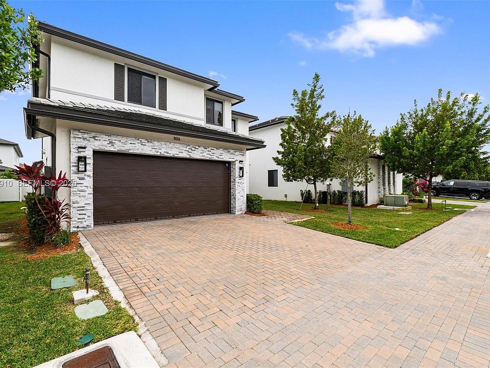 1st image of 8086 NW 47th Ter
