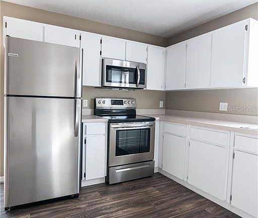 4th image of 602 Wiggins Ct