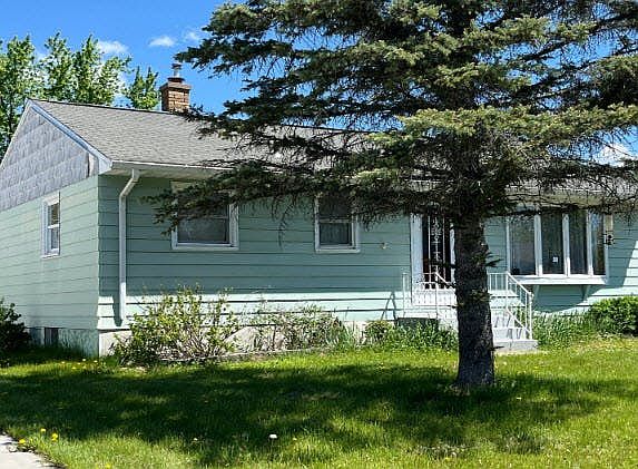 3rd image of 1933 E 31st St