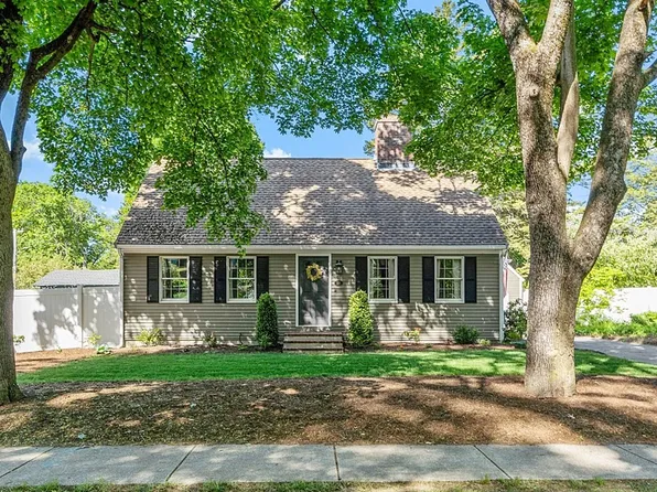 225 Warren Rd, Framingham, MA 01702
