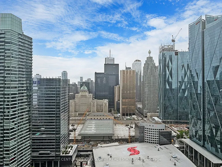 88 Harbour St #4204 — Photo 33