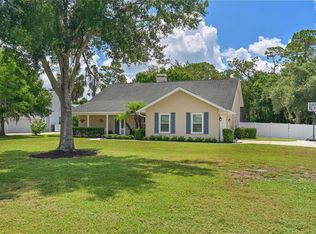 305 Mill Run E, Bradenton, FL 34212