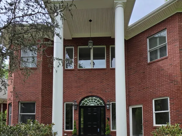 3728 Windstream Dr, Friendsville, TN 37737