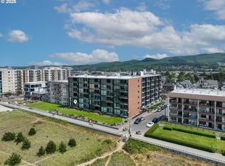 475 S Prom #100-101, Seaside, OR 97138