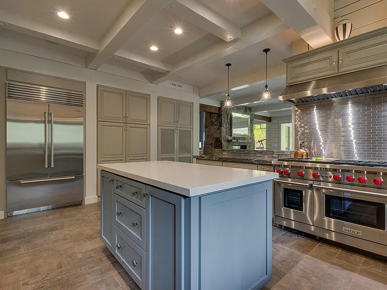7675 Lahontan Dr — Photo 9
