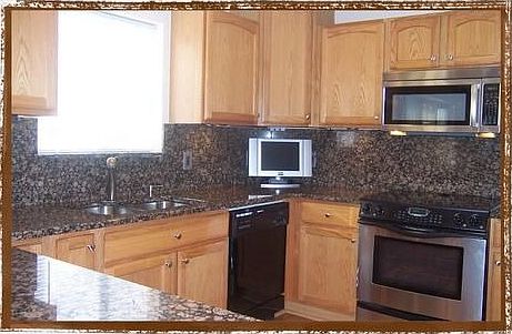 Beautiful Granite Kitchen