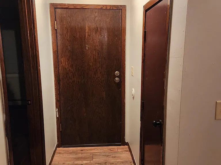 34 Front Ave #1 — Photo 6