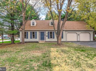 50 Brown Rd, Ephrata, PA 17522