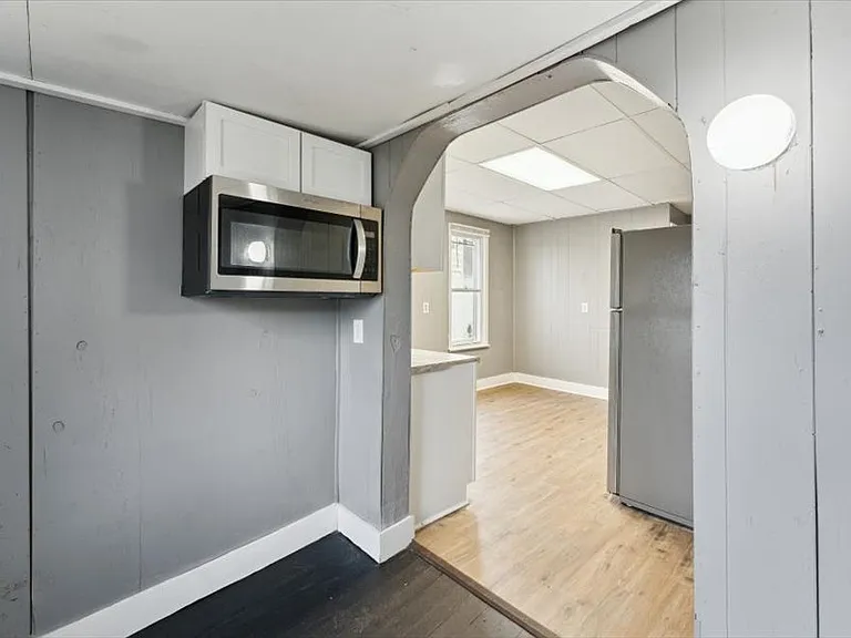 4002 Ardmore Ave — Photo 13