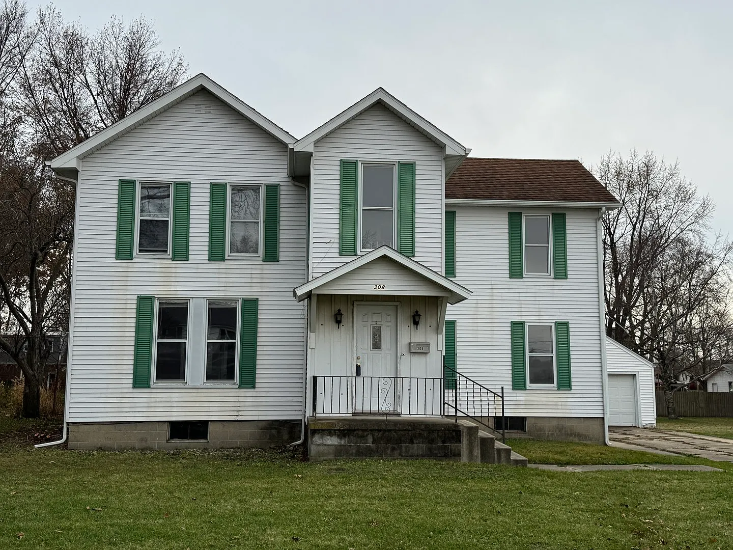 308 E Campbell Ave photo 1
