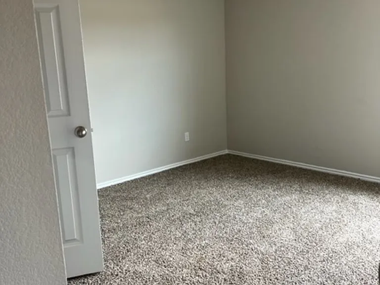 6917 Guadalupe Rd — Photo 15