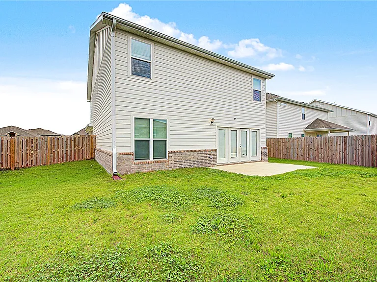 2070 Wildflower Dr — Photo 22