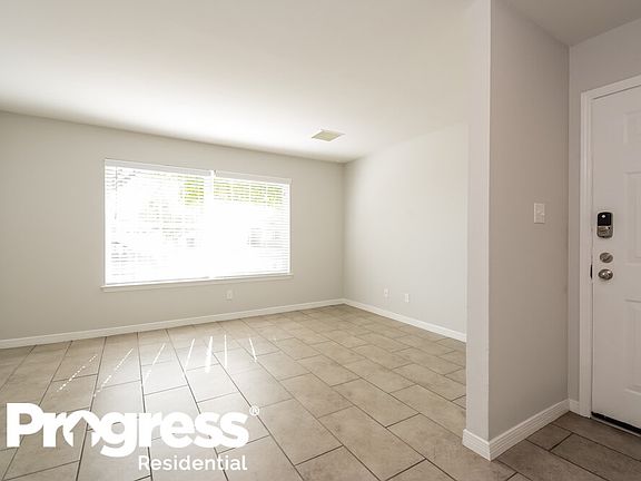 4th image of 4725 Loma Blanca Dr