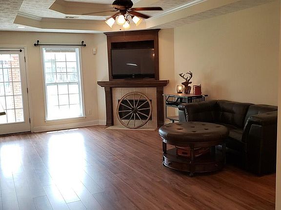 3rd image of 115 Lee Road 2144