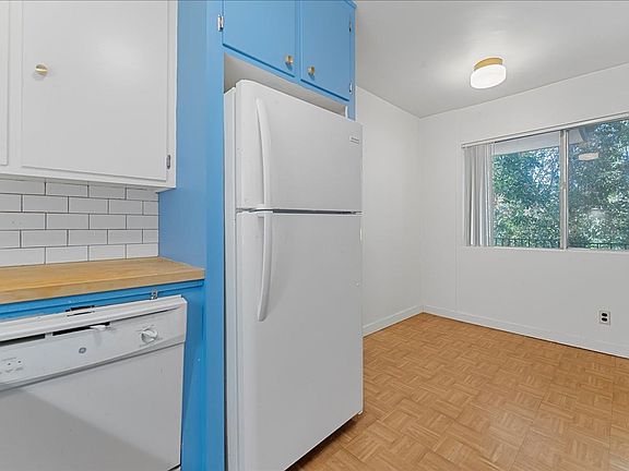 5th image of 4909 Sycamore Ter APT 15