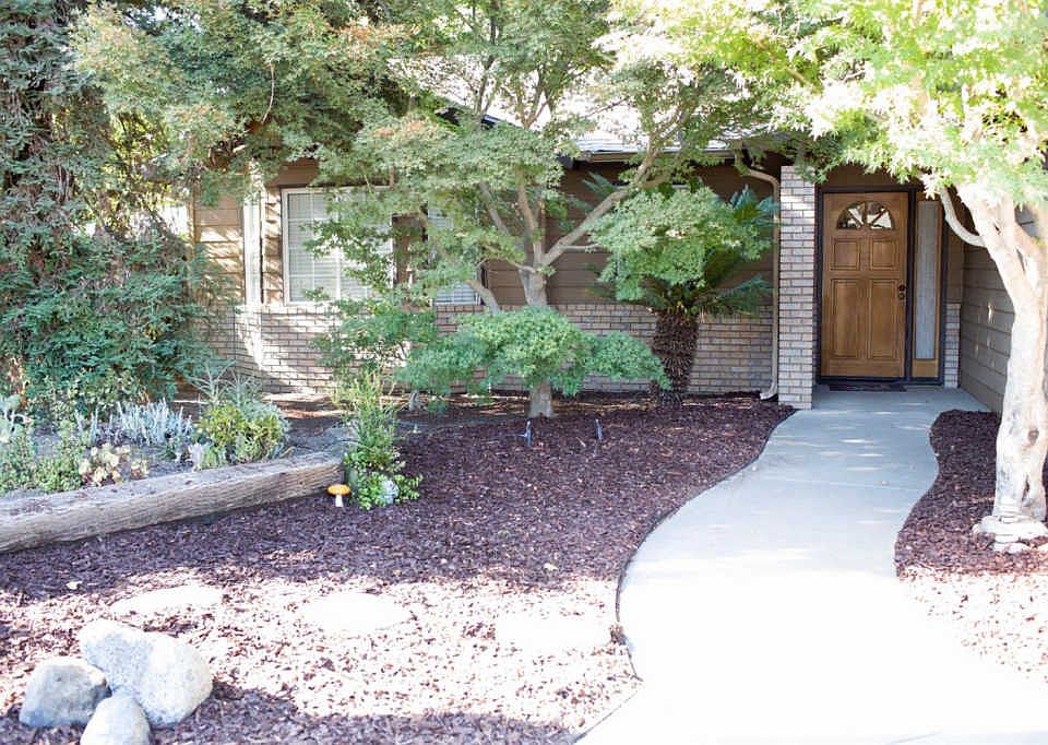 2374 Forest Ct, Porterville, CA 93257 | Zillow