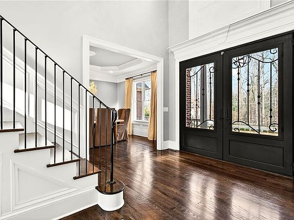 3rd image of 5759 Riverside Dr