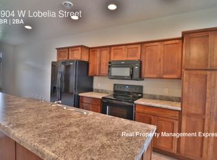 7904 W Lobelia St, Sioux Falls, SD 57106