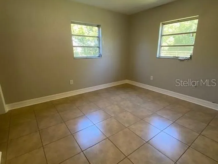 4316 E Knights Griffin Rd — Photo 9