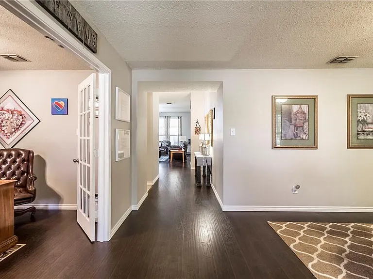 5051 Stagecoach Way — Photo 7