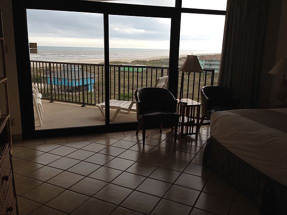4th image of 800 Sandcastle Drive #532