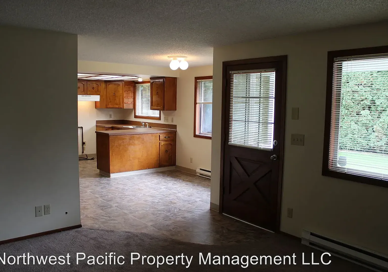 Charming 3-Bedroom 2 Bath Home in SE Salem — Photo 4