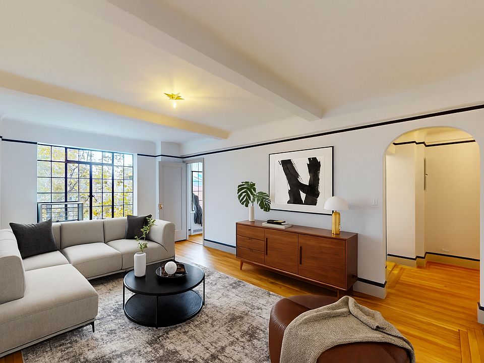 1st image of 1 Christopher St APT 4E