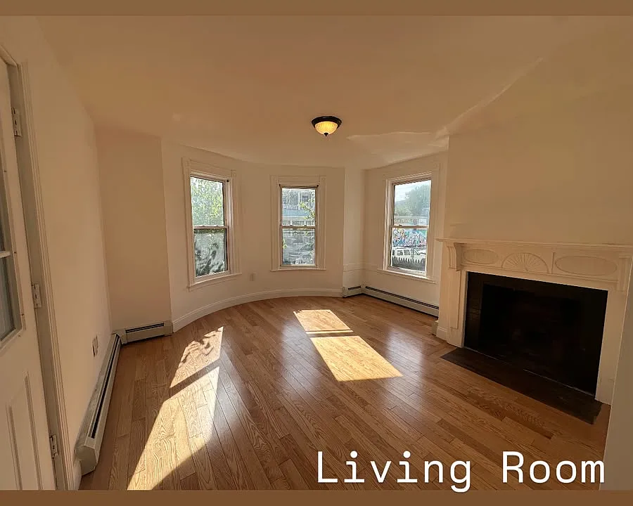 8 Peacevale Rd