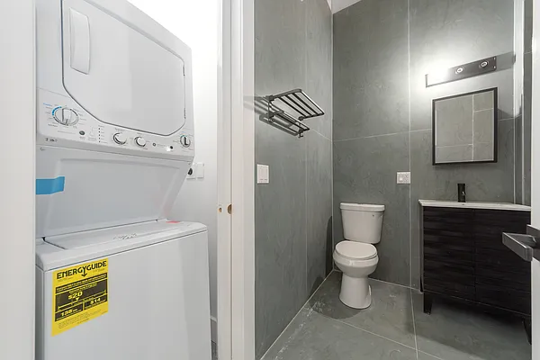 Rented by City Skyline Rentals LLC | media 6