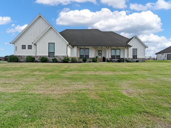 Farm House - Weatherford TX Real Estate - 156 Homes For Sale | Zillow