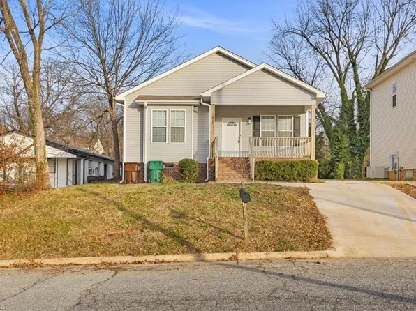 815 Mobile St, High Point, NC 27260